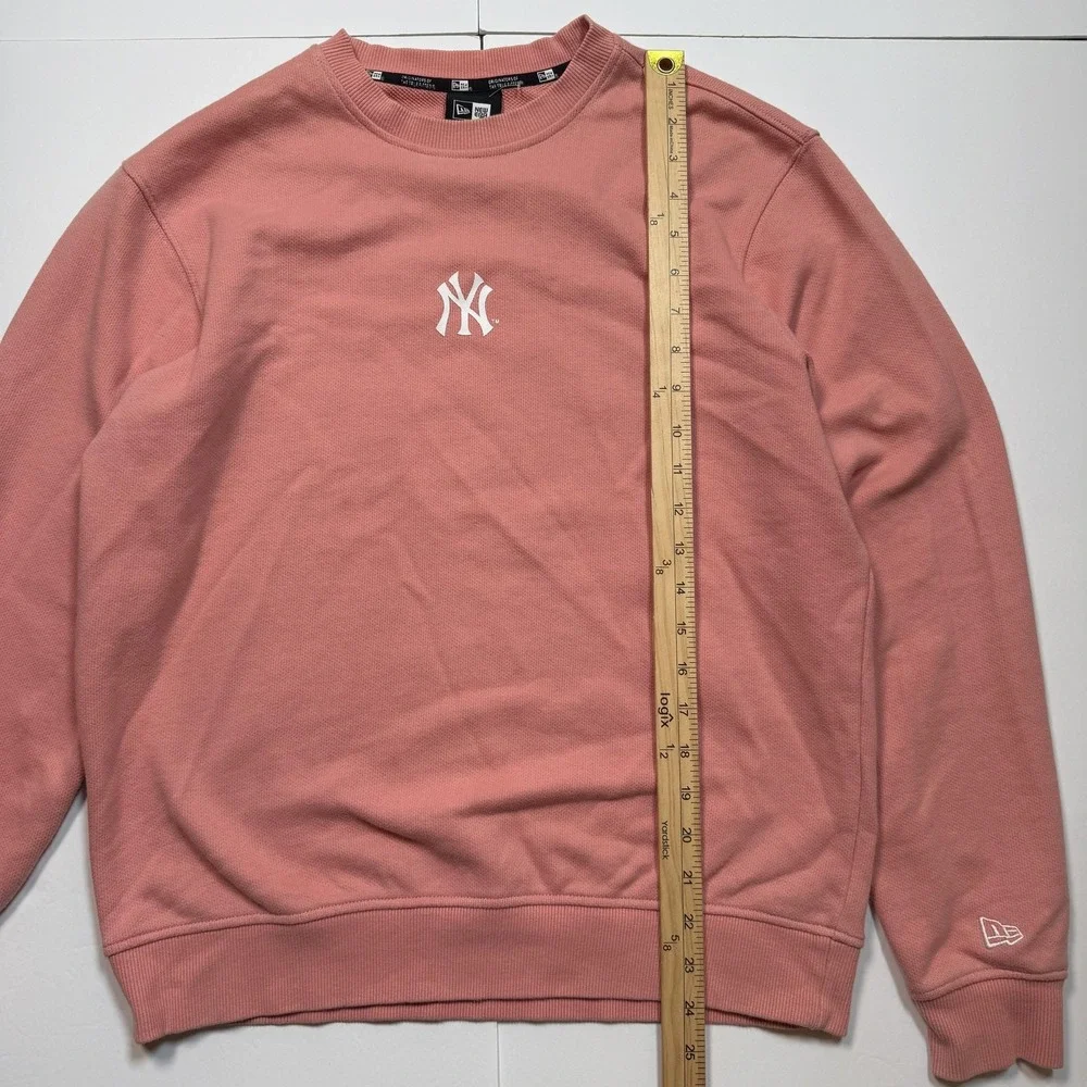 Rare New York Yankees Sweatshirt Womens XS Pink New Era Crewneck Pullover‎